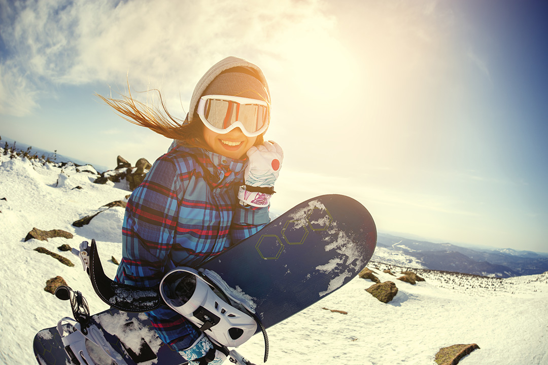 Girl,Snowboarder,Enjoys,The,Ski,Resort.,Sheregesh.,Russia.